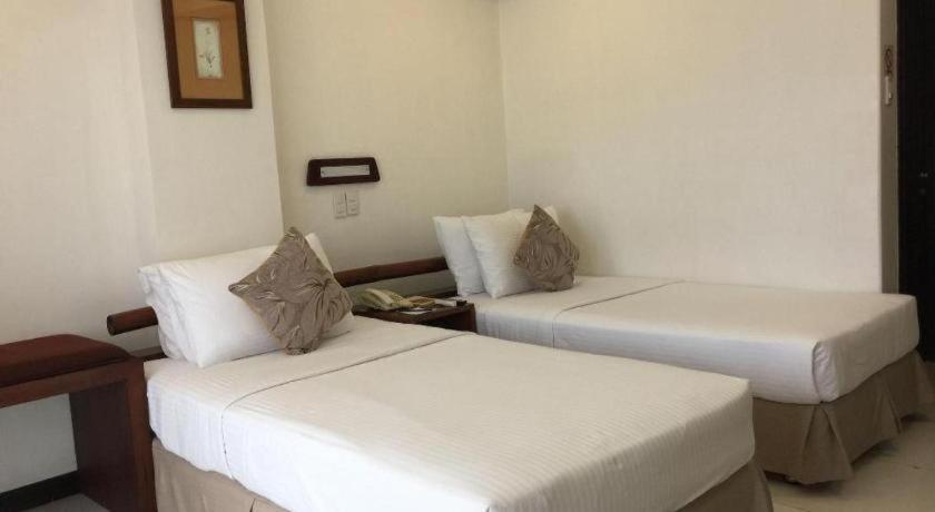 Soledad Suites Panglao Zewnętrze zdjęcie